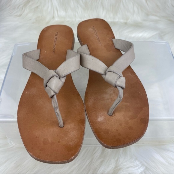 FRYE PERRY KNOT THONG LEATHER FLIP FLOP SANDALS SIZE 7.5 - Picture 1 of 8